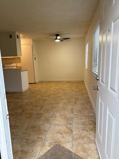 2639 W Fairmont Ave W #103, Fresno, CA 93705